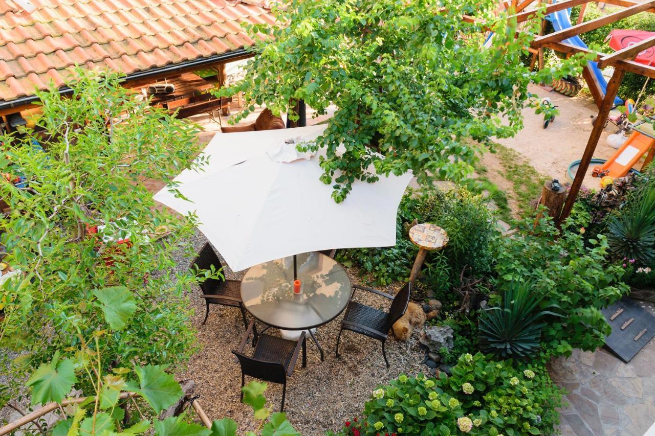 Holiday House Gendar, Τσερνομόρετς Εξωτερικό φωτογραφία